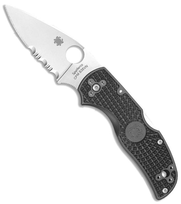 Spyderco c41psbk5 native S30V steel combo edge satin finish folding knife.